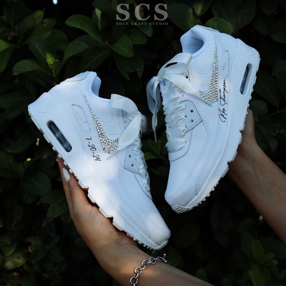Personalized Wedding Sneakers for the Bride - Nike Air Max 90 - Picture 5 of 6